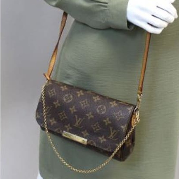 Louis Vuitton Handbags - 💎✨AUTHENTIC✨💎Louis Vuitton Monogram Favorite PM 2Way Shoulder Bag